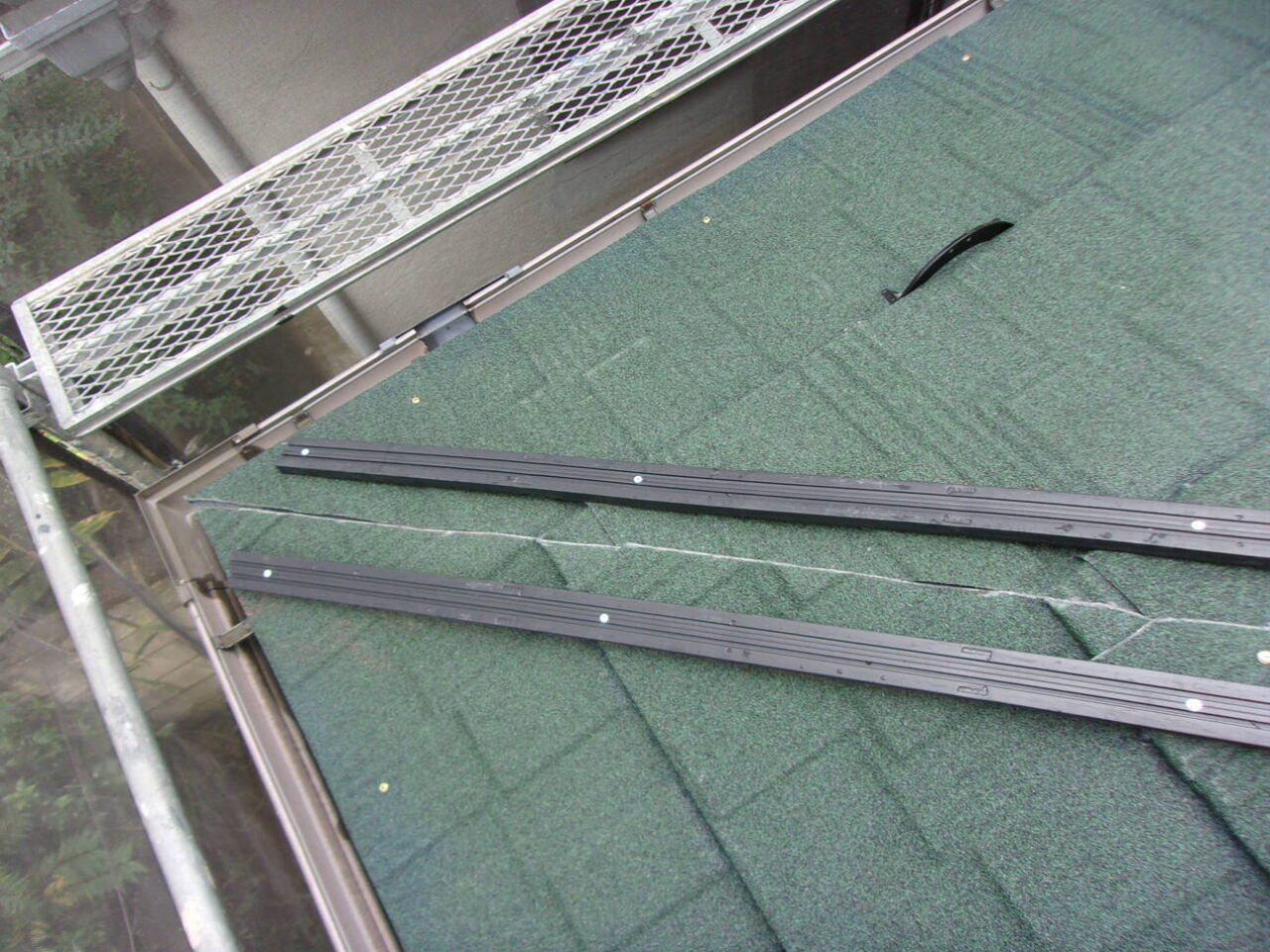 換気棟・棟板金の取り付け